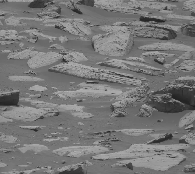 Sol 4995: Mast Camera (Mastcam)
