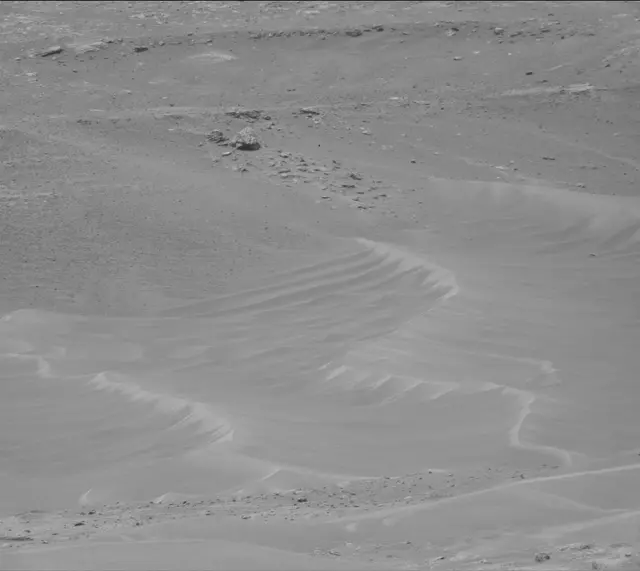 Sol 4995: Mast Camera (Mastcam)