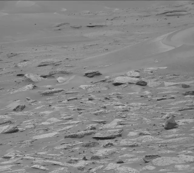 Sol 4995: Mast Camera (Mastcam)