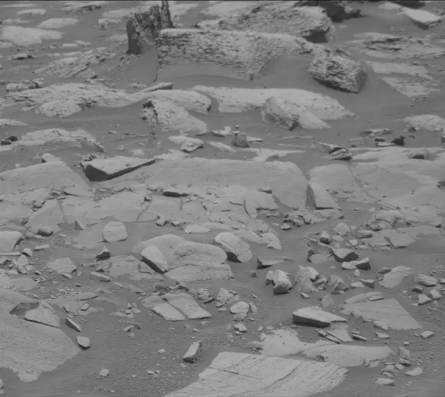 Sol 4995: Mast Camera (Mastcam)