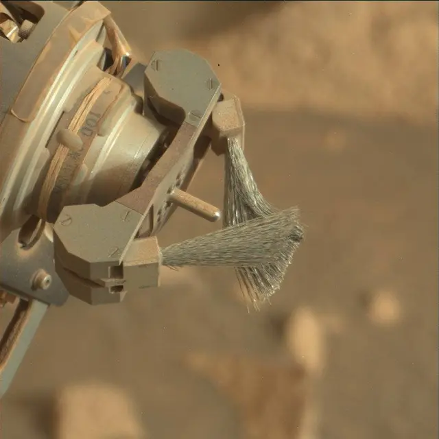 Sol 4995: Mast Camera (Mastcam)