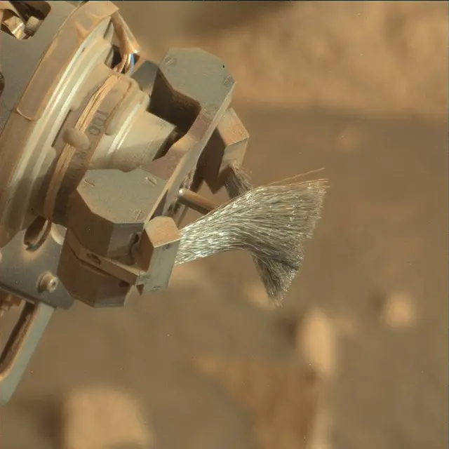 Sol 4995: Mast Camera (Mastcam)