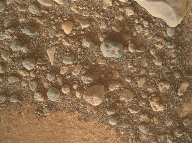 Sol 4995: Mars Hand Lens Imager (MAHLI)
