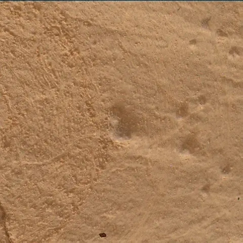 Sol 4995: Mars Hand Lens Imager (MAHLI)