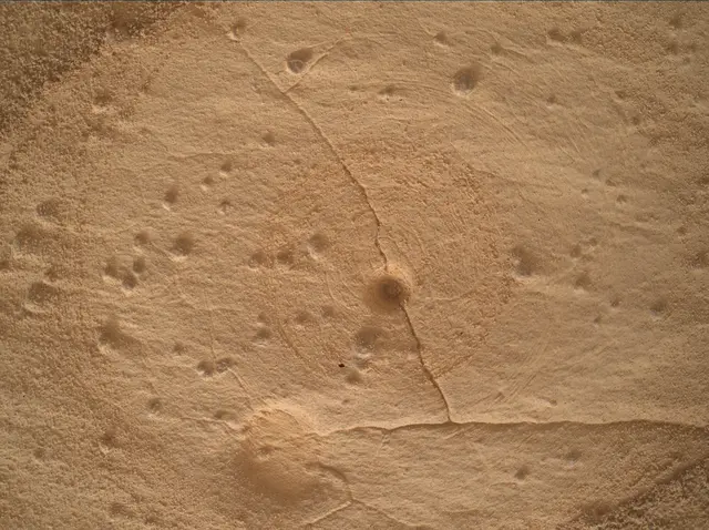 Sol 4995: Mars Hand Lens Imager (MAHLI)