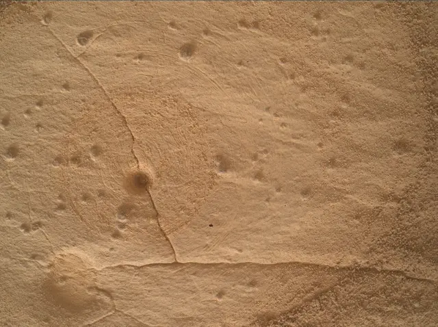 Sol 4995: Mars Hand Lens Imager (MAHLI)