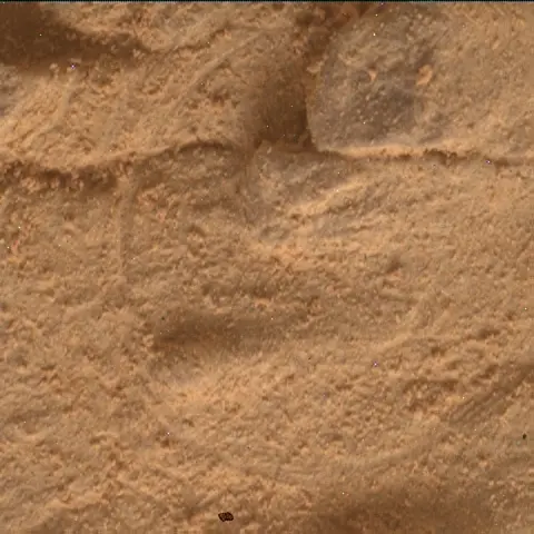 Sol 4995: Mars Hand Lens Imager (MAHLI)