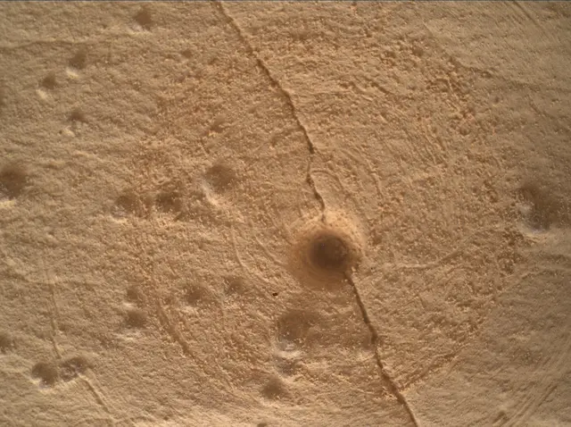 Sol 4995: Mars Hand Lens Imager (MAHLI)