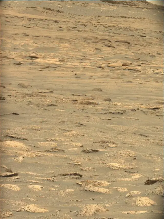 Sol 4996: Mast Camera (Mastcam)