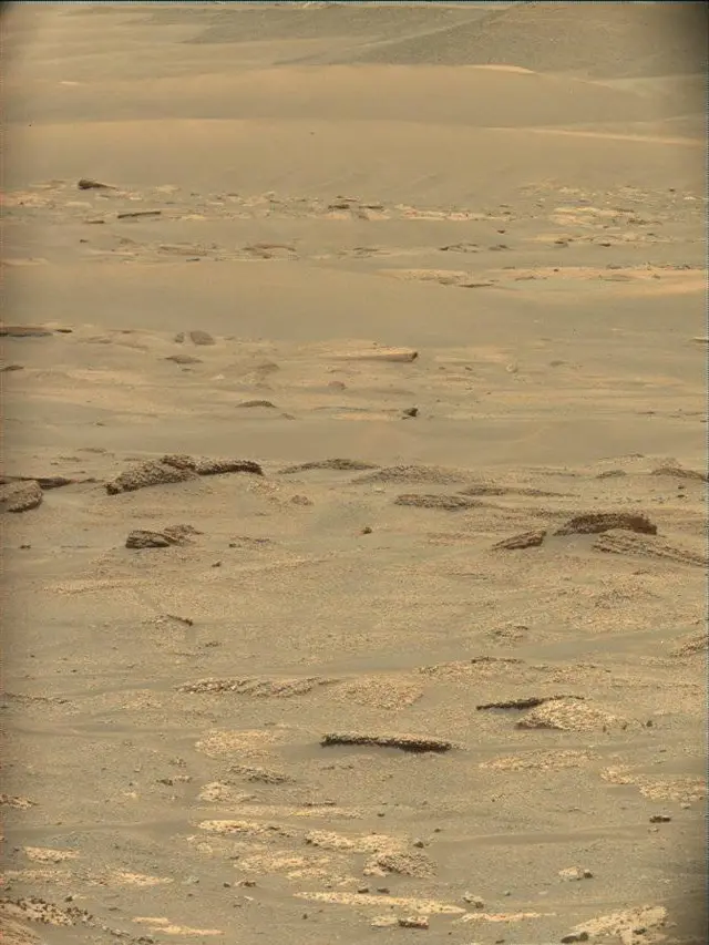 Sol 4996: Mast Camera (Mastcam)