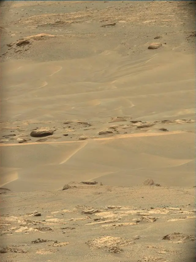 Sol 4996: Mast Camera (Mastcam)
