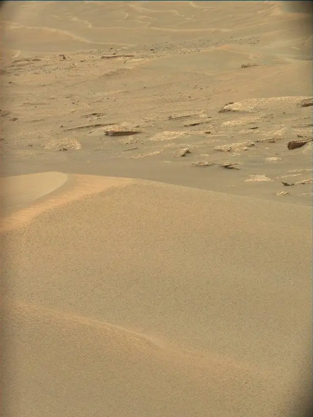 Sol 4996: Mast Camera (Mastcam)