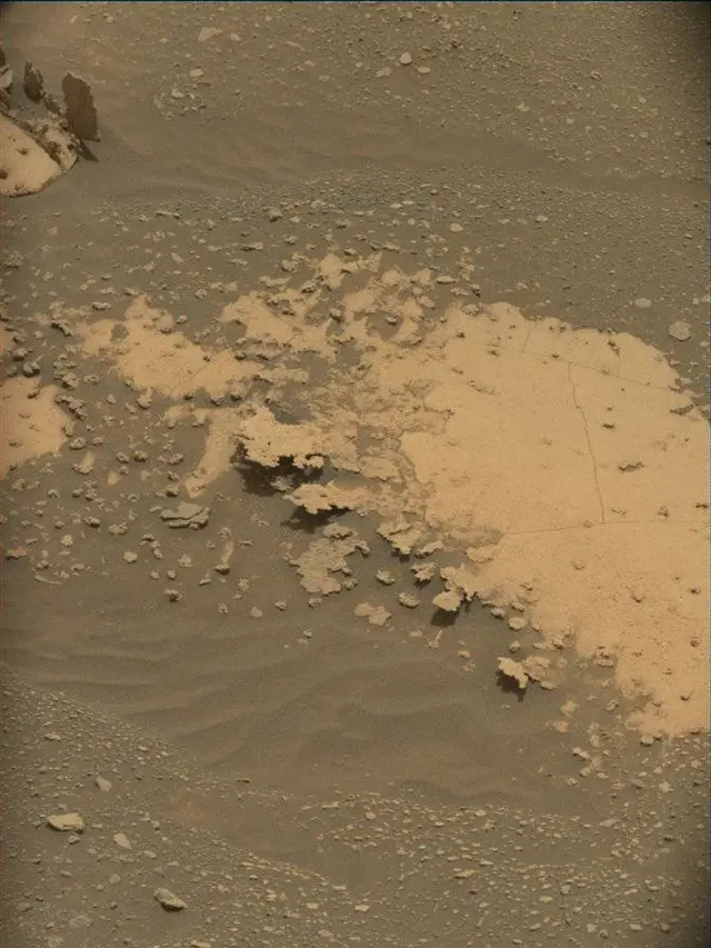 Sol 4996: Mast Camera (Mastcam)