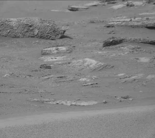 Sol 4997: Mast Camera (Mastcam)