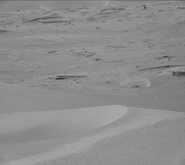 Sol 4997: Mast Camera (Mastcam)