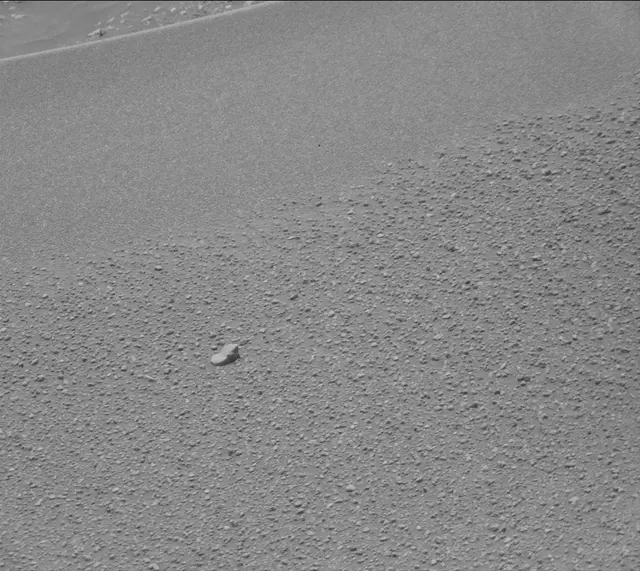 Sol 4997: Mast Camera (Mastcam)