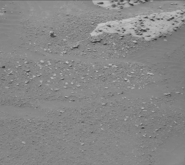 Sol 4997: Mast Camera (Mastcam)