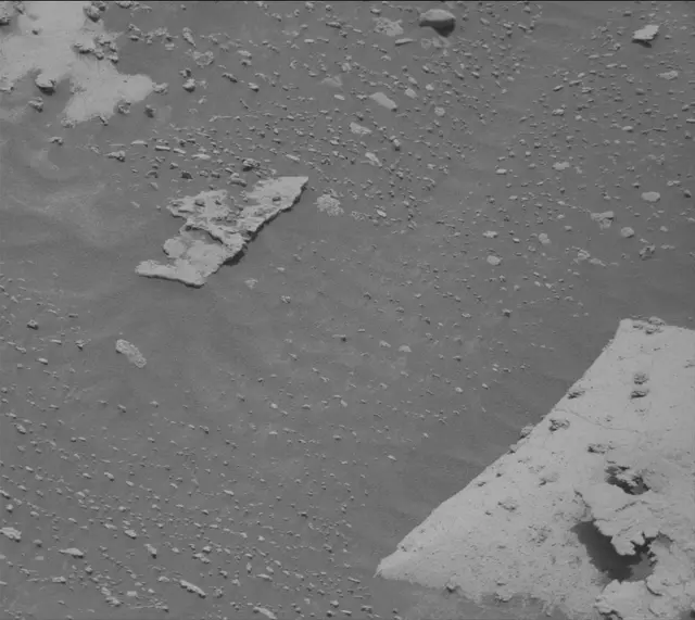 Sol 4997: Mast Camera (Mastcam)