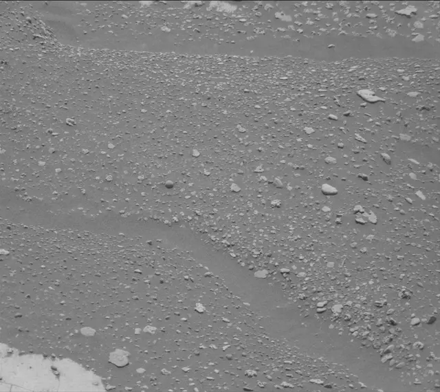 Sol 4997: Mast Camera (Mastcam)