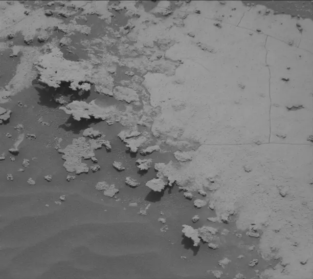 Sol 4997: Mast Camera (Mastcam)