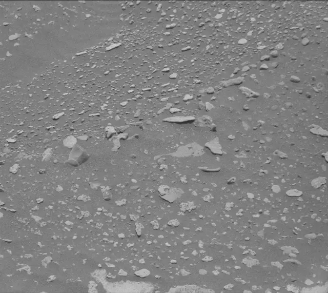 Sol 4997: Mast Camera (Mastcam)