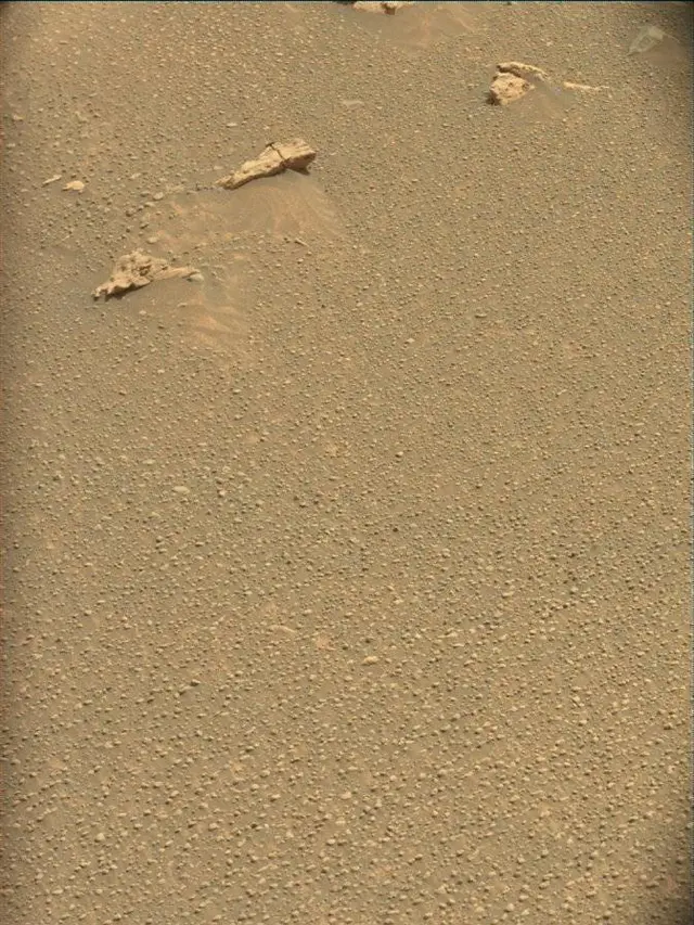 Sol 4998: Mast Camera (Mastcam)