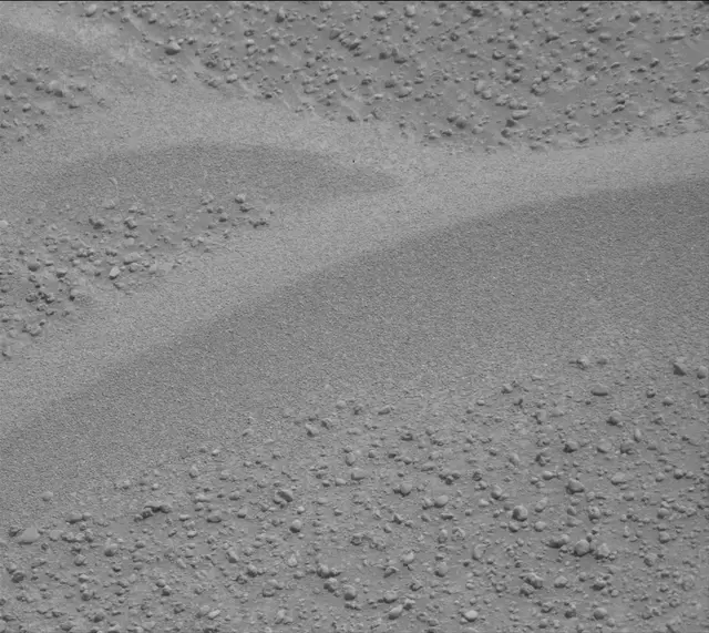 Sol 4998: Mast Camera (Mastcam)