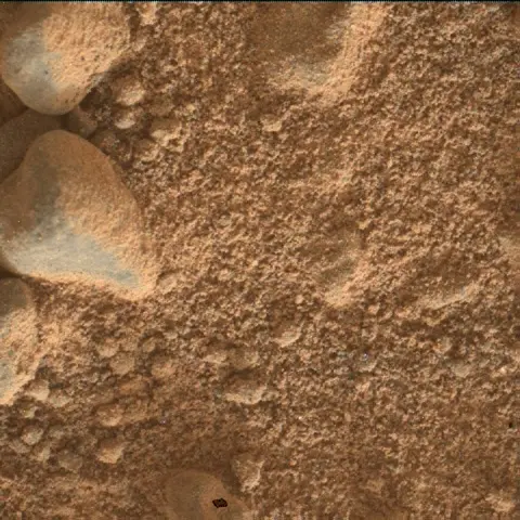 Sol 4999: Mars Hand Lens Imager (MAHLI)