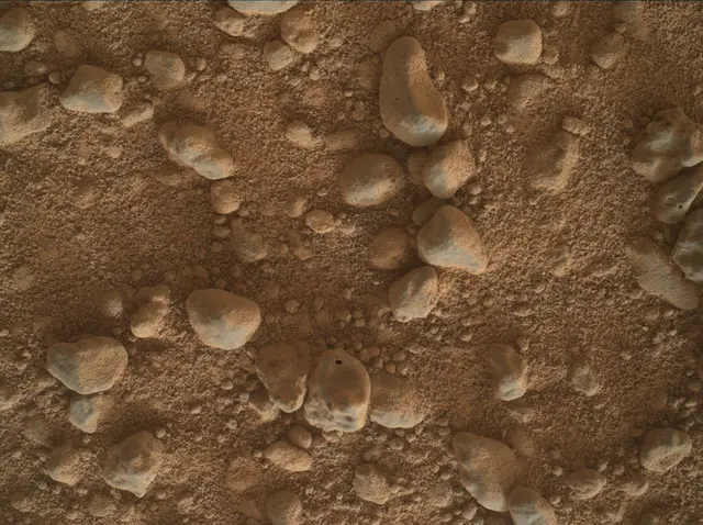 Sol 4999: Mars Hand Lens Imager (MAHLI)