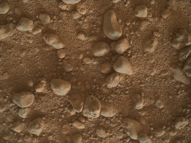 Sol 4999: Mars Hand Lens Imager (MAHLI)