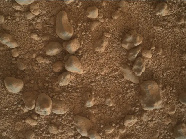 Sol 4999: Mars Hand Lens Imager (MAHLI)