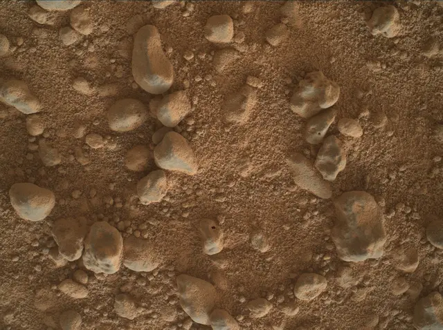 Sol 4999: Mars Hand Lens Imager (MAHLI)