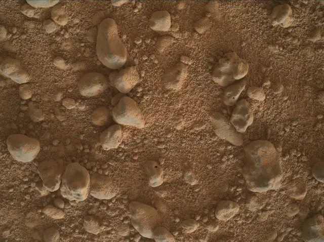 Sol 4999: Mars Hand Lens Imager (MAHLI)