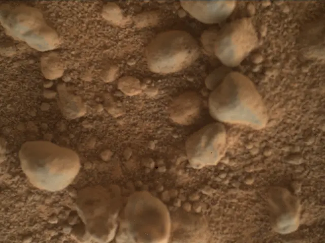 Sol 4999: Mars Hand Lens Imager (MAHLI)