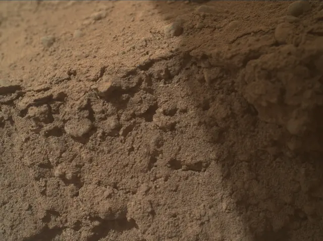 Sol 4999: Mars Hand Lens Imager (MAHLI)