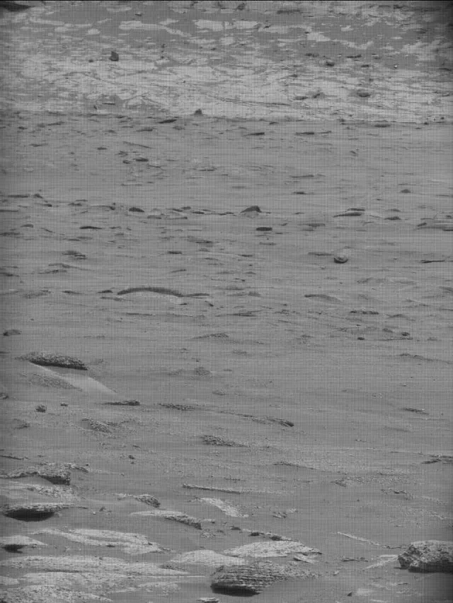 Sol 5000: Mast Camera (Mastcam)