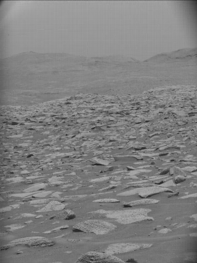 Sol 5000: Mast Camera (Mastcam)