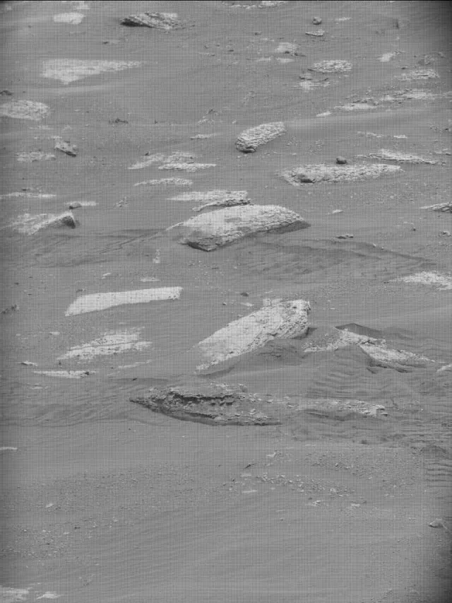 Sol 5000: Mast Camera (Mastcam)