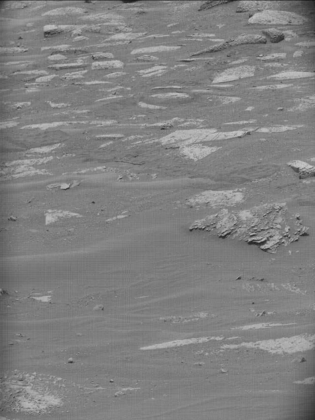 Sol 5000: Mast Camera (Mastcam)