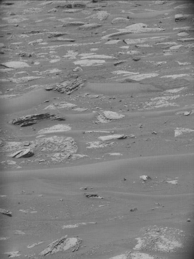 Sol 5000: Mast Camera (Mastcam)