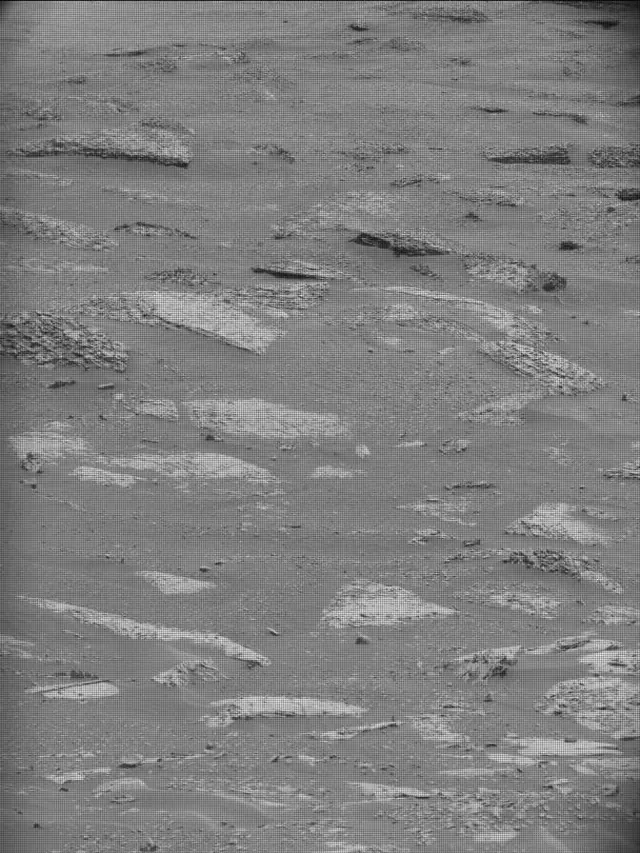 Sol 5000: Mast Camera (Mastcam)