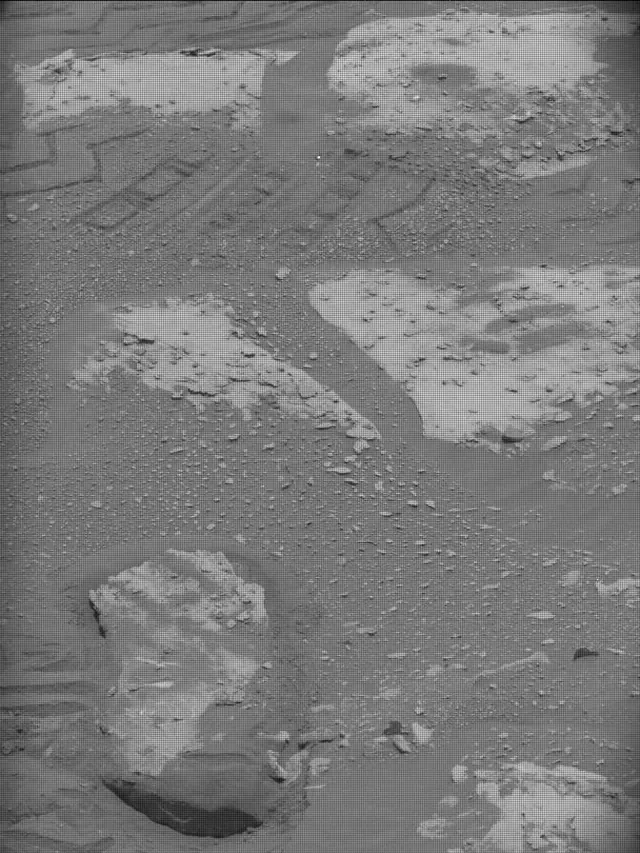 Sol 5000: Mast Camera (Mastcam)