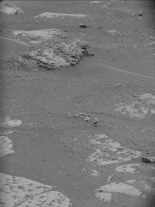 Sol 5000: Mast Camera (Mastcam)