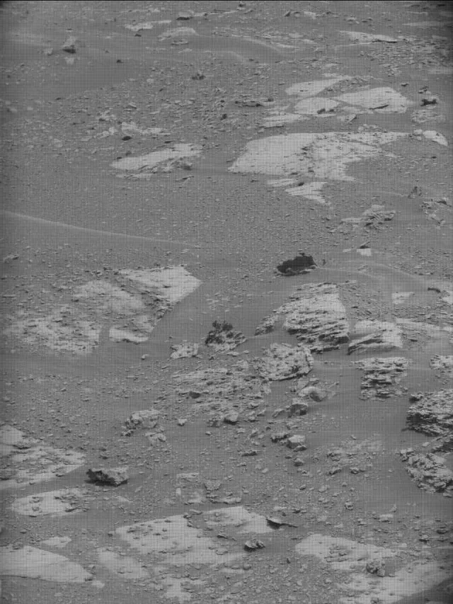 Sol 5000: Mast Camera (Mastcam)
