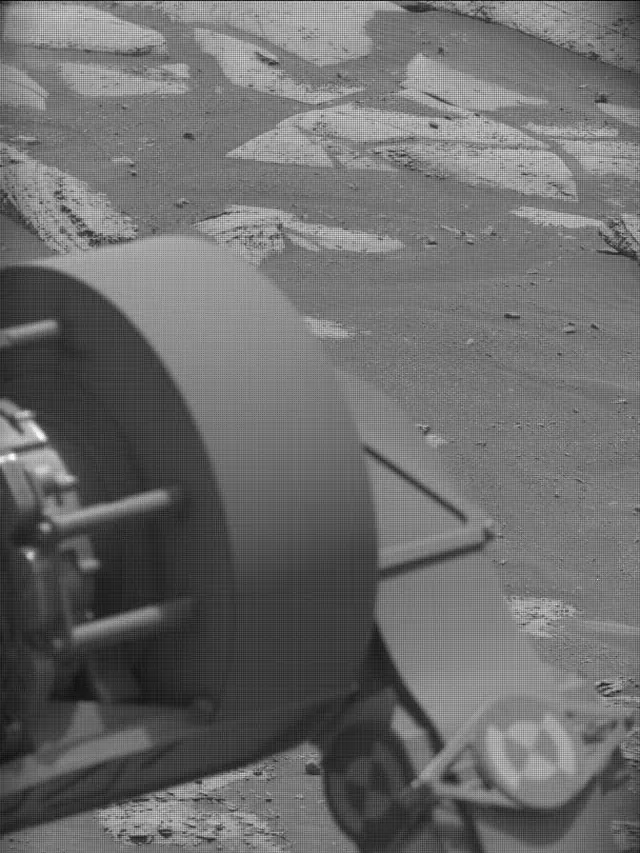 Sol 5000: Mast Camera (Mastcam)