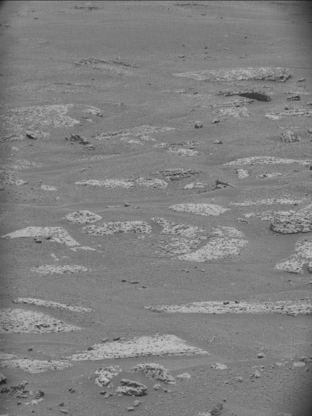 Sol 5000: Mast Camera (Mastcam)