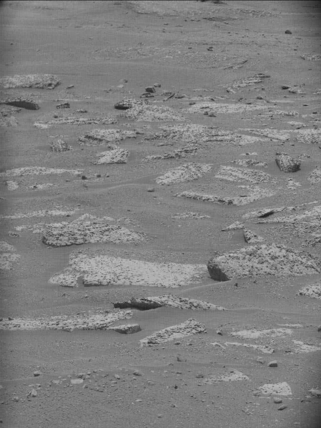 Sol 5000: Mast Camera (Mastcam)