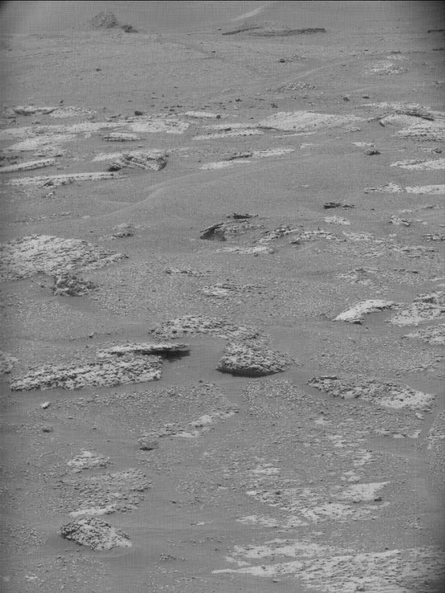 Sol 5000: Mast Camera (Mastcam)