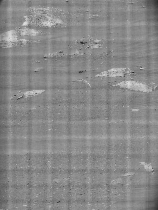 Sol 5000: Mast Camera (Mastcam)