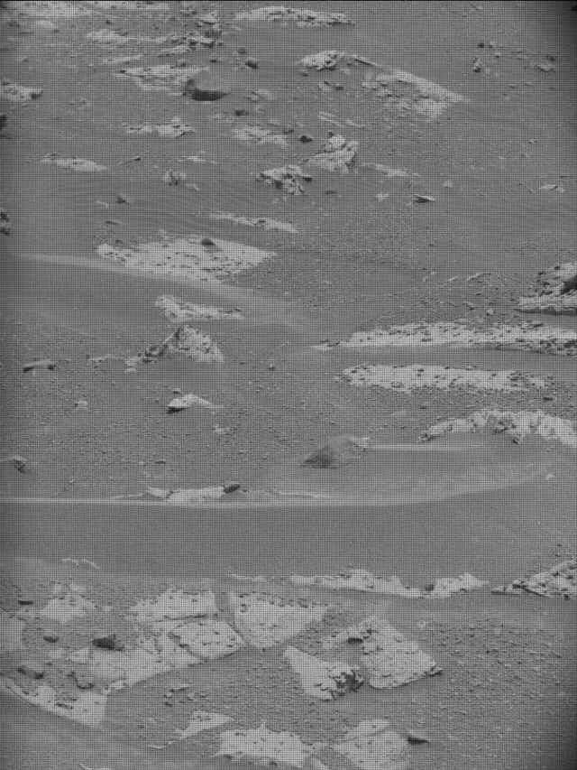 Sol 5000: Mast Camera (Mastcam)